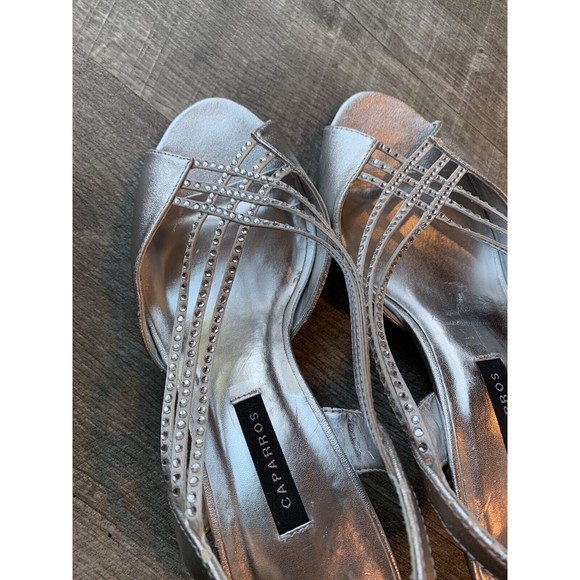 CAPARROS STRAPPY SLINGBACK SANDALS SILVER WEDDING FORMAL SHOES WOMENS SIZE 7 - Picture 4 of 10